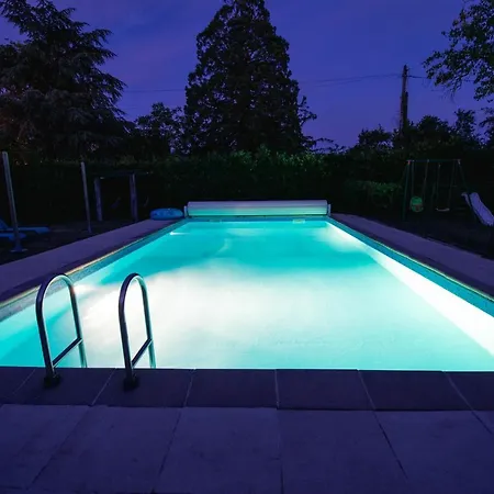 Tatil Evi La Charronniere: Les Ecuries *