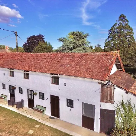 La Charronniere: Les Ecuries Tatil Evi