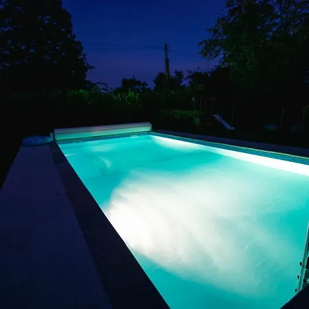 La Charronniere: Les Ecuries Tatil Evi Chaunay