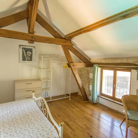 La Charronniere: Les Ecuries Tatil Evi