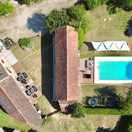 Tatil Evi La Charronniere: Les Ecuries Chaunay